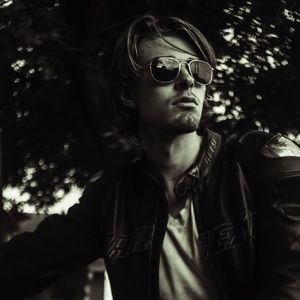 Meet your Posher, Nathan james